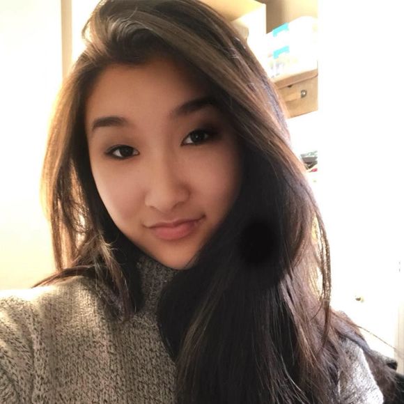 Meet your Posher, Jillian - Picture 1 of 1